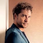 artist image David Bisbal Amar Es Lo Que Quiero Premonicion (Deluxe Versión)