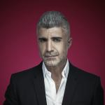 artist image Özcan Deniz Aşk Aşk - Single