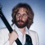 artist image Andrew Gold Spooky, Scary Skeletons Halloween Howls: Fun & Scary Music